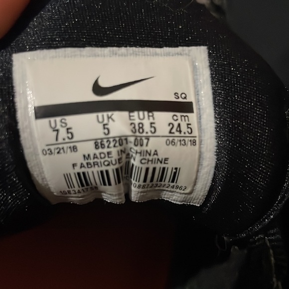 Nike Air Max Plus TN “Just Do It” print Size 7.5 - Picture 6 of 8